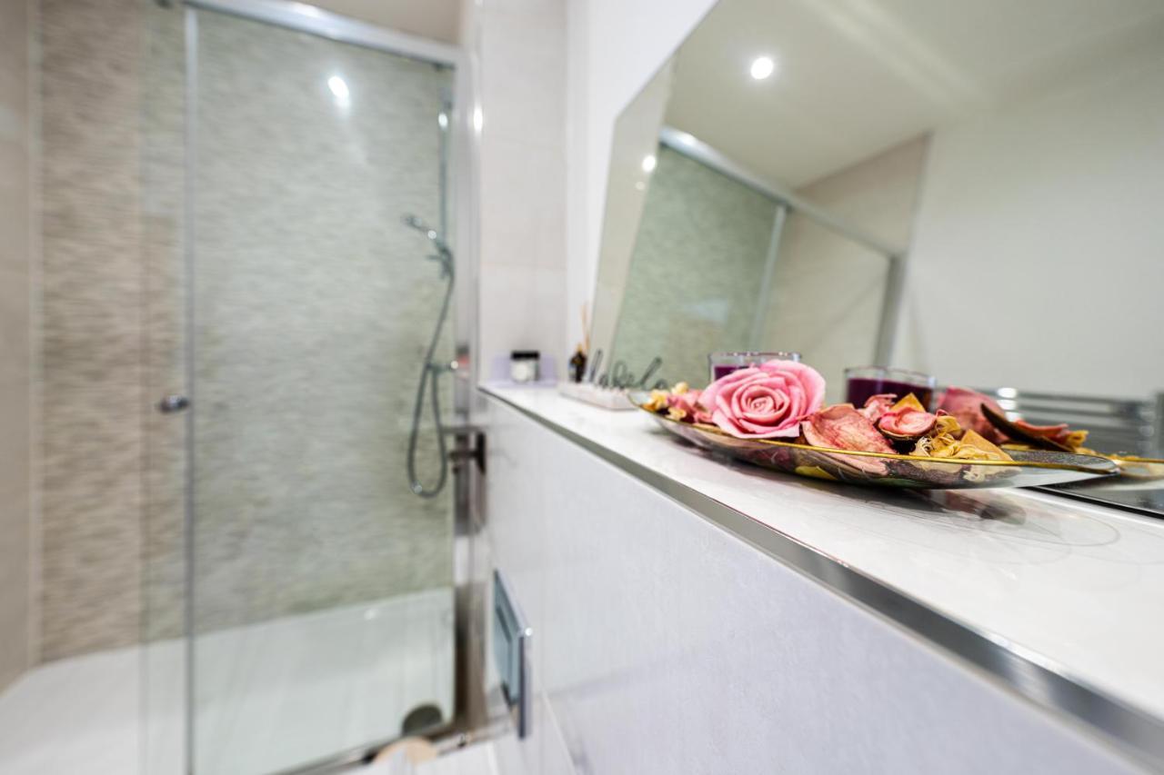 Mission Wave - Venture Apartment Staines-upon-Thames Екстериор снимка